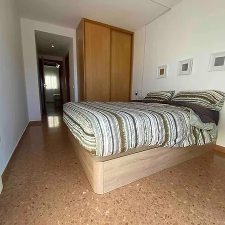 Apartment Big Family Parking And Noise Free