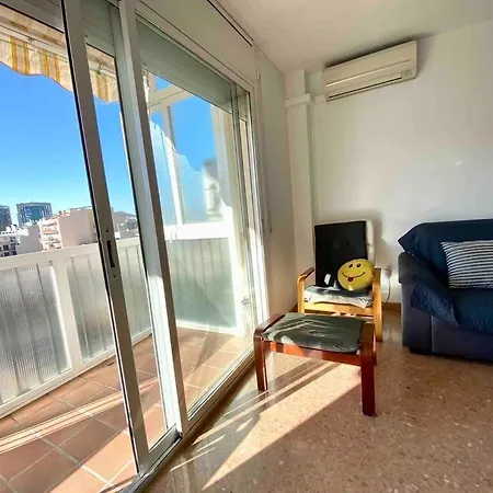 Apartment Big Family Parking And Noise Free Terrassa