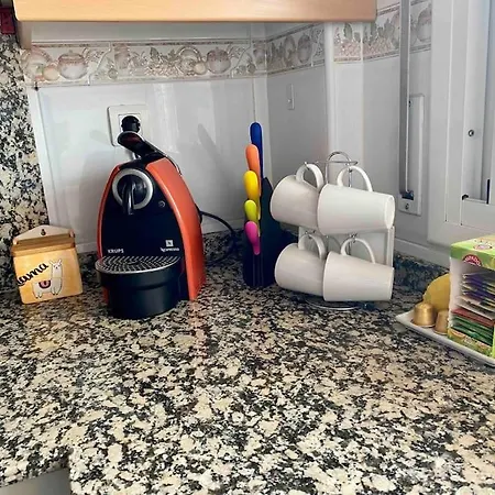 Apartment Big Family Parking And Noise Free *